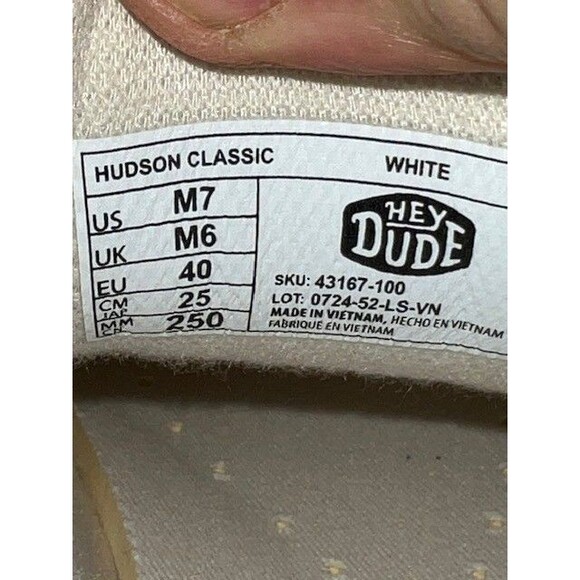HEYDUDE Mn’s/Yth Sz 7 Hudson Classic sneakers in white(2 sets Insoles) main image 9